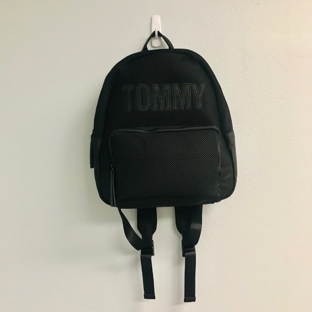 NWT Tommy Hilfiger Neva Mesh Backpack Black